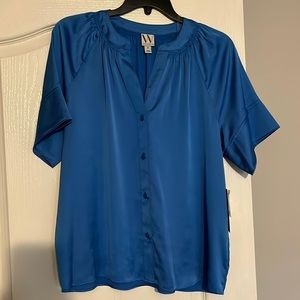 Ladies NWT size medium blue blouse